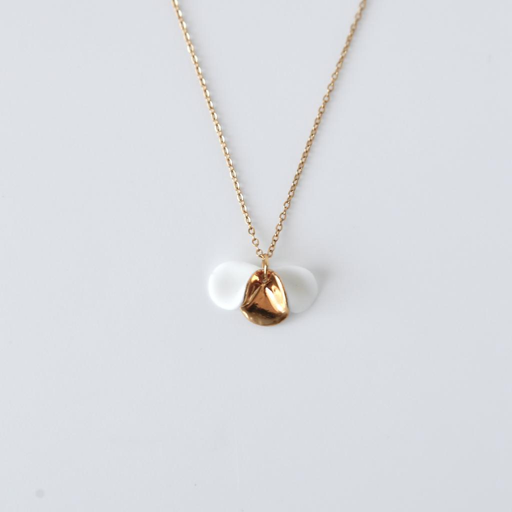 Кулон "Единая"белый