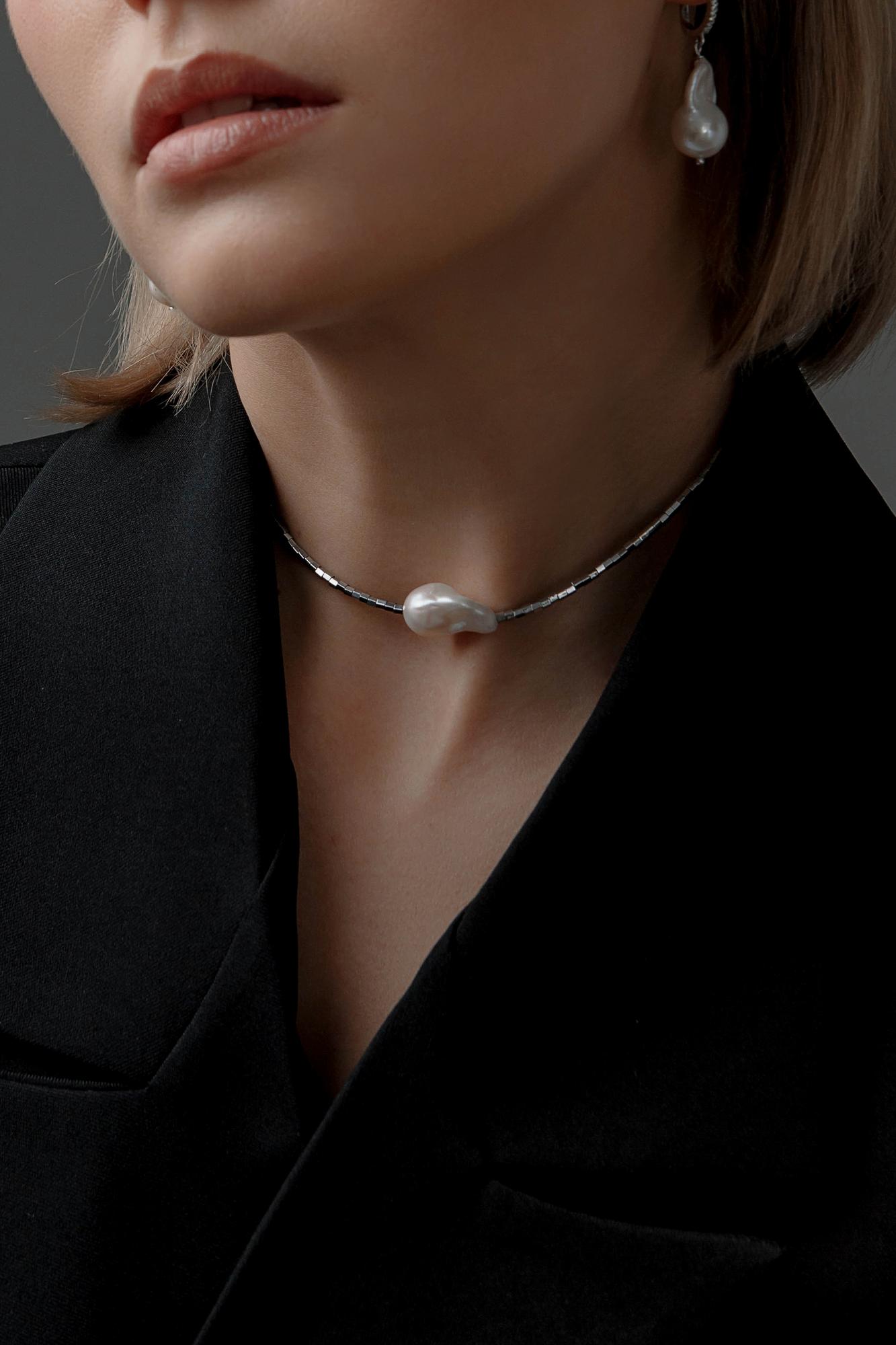 колье из барочного жемчуга, колье с гематитом, вечернее колье из жемчуга, колье ожерелье вечернее купить, ожерелье из гематита, вечерние украшение на шею