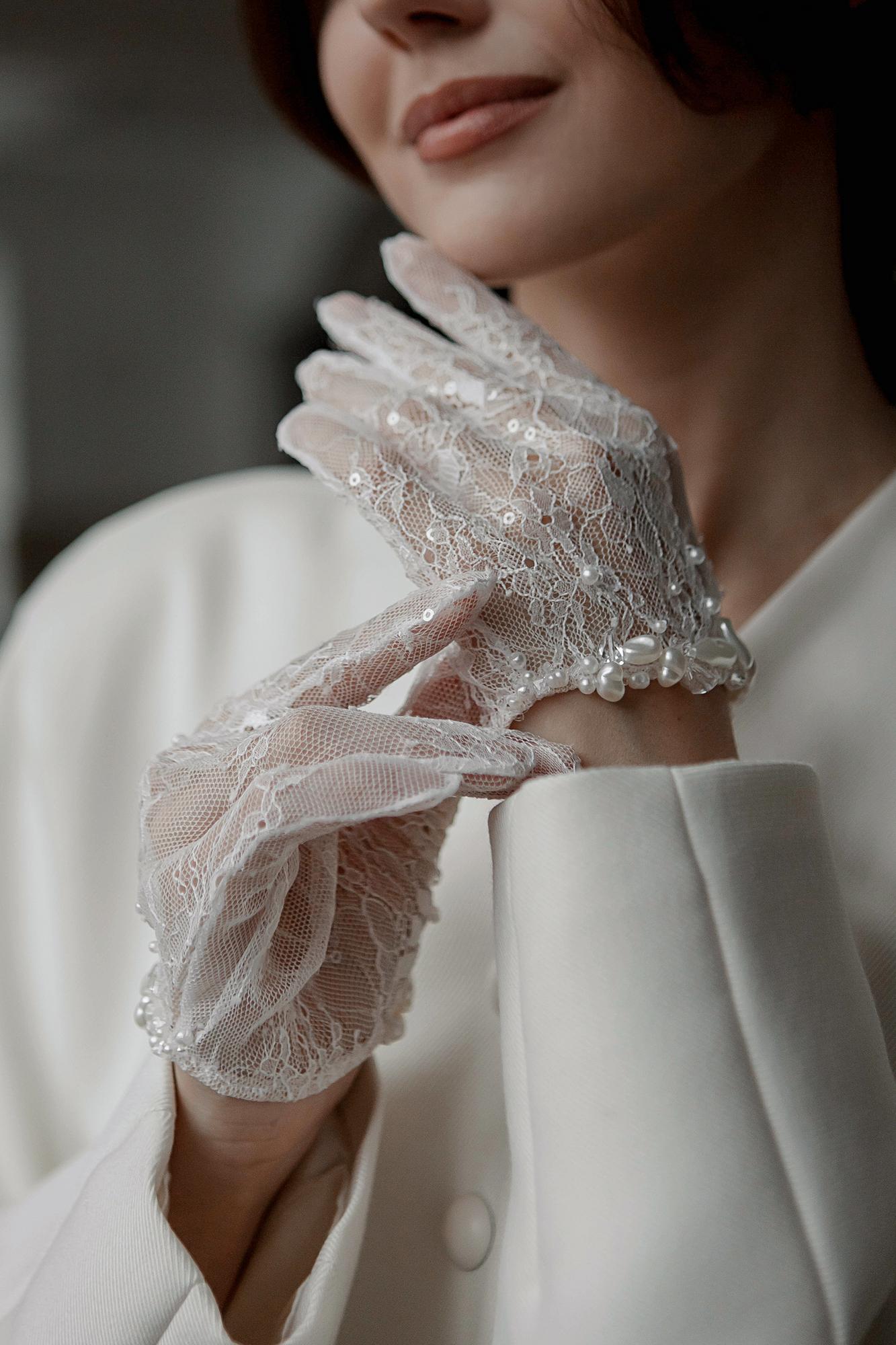 перчатки свадебные, перчатки кружевные для невесты, перчатки ручной работы на свадьбу, свадебные перчатки купить, свадебные перчатки с вышивкой