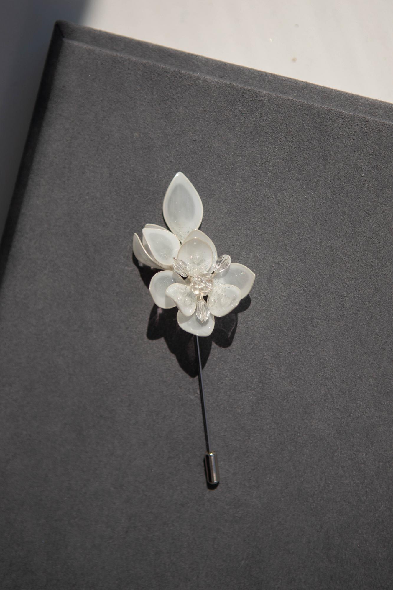 брошь для жениха. мужские броши купить, бутоньерка для жениха, свадебная брошь для жениха купить