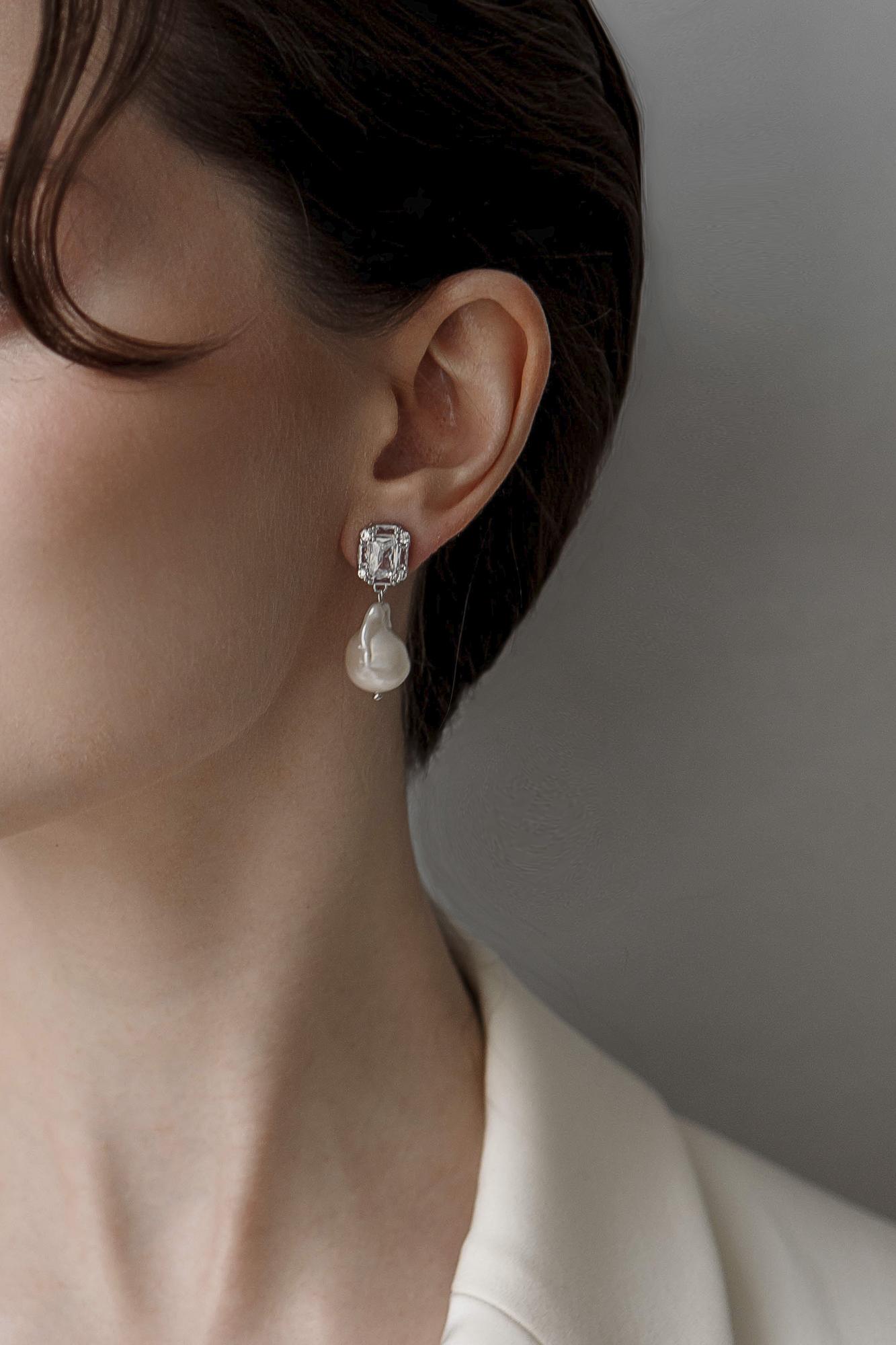 серьги с жемчугом купить, серьги с барочным жемчугом купить, свадебные серьги для невесты, свадебные серьги с жемчугом, серьги цветы купить, модные серьги для невест 2026, свадебные украшения для невест