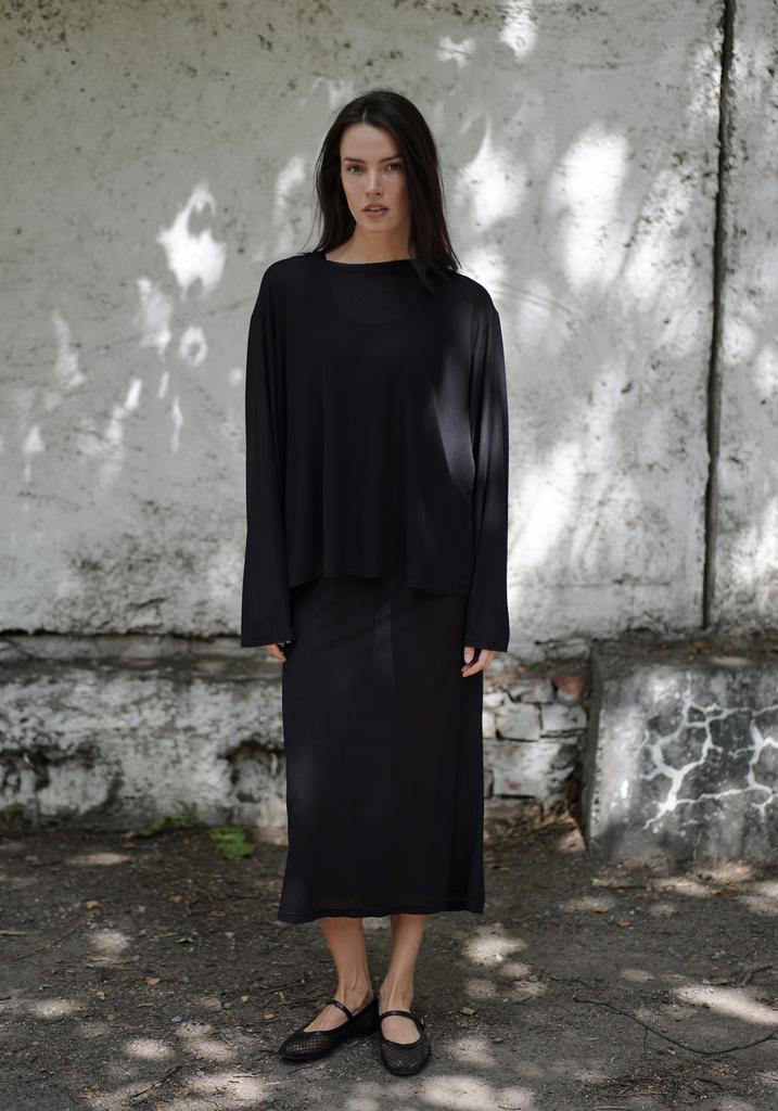 ЛОНГСЛИВ OVER ИЗ ВИСКОЗЫ