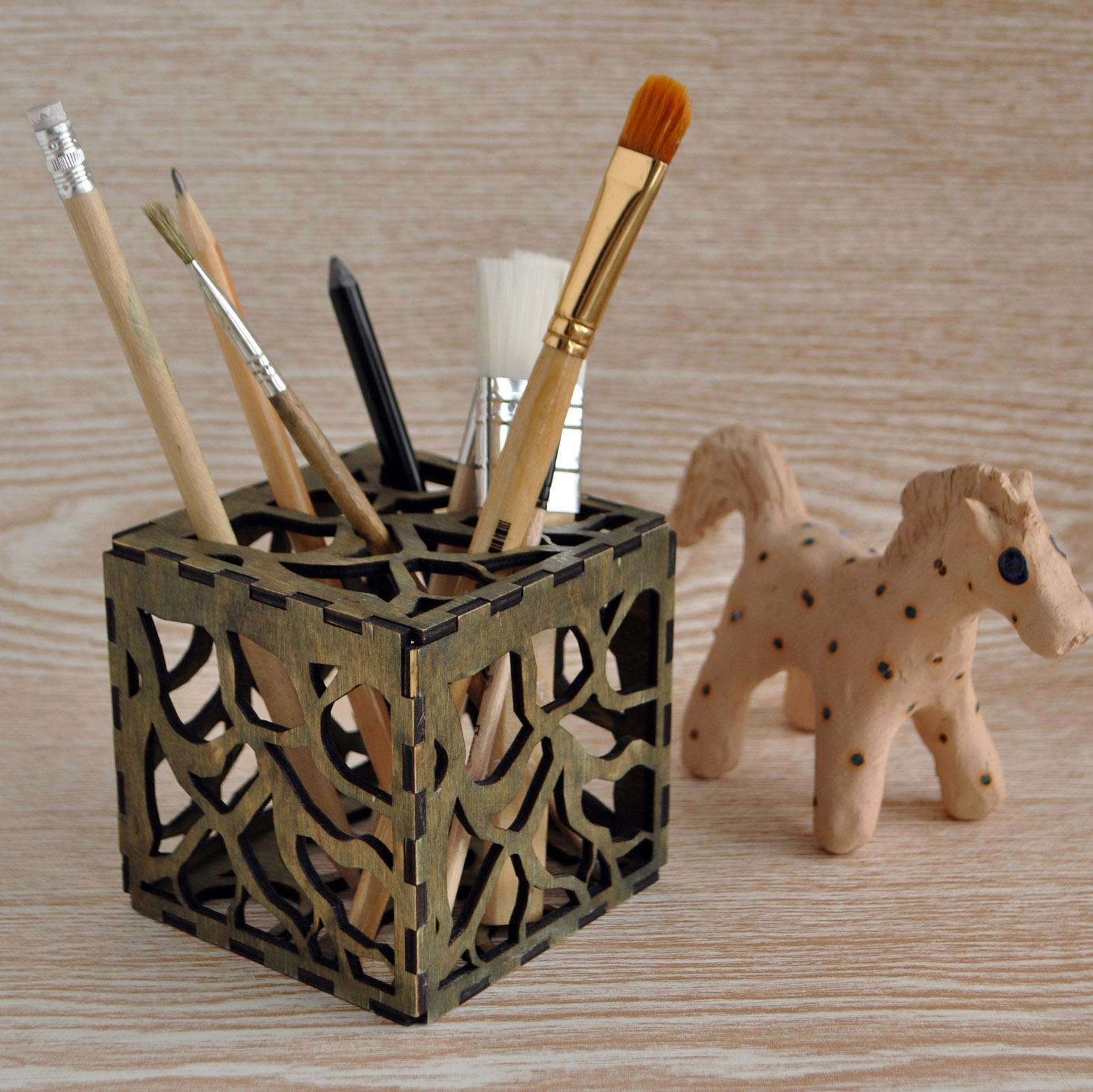 деревянная карандашница транформер подсвечник ажурный ручной работы