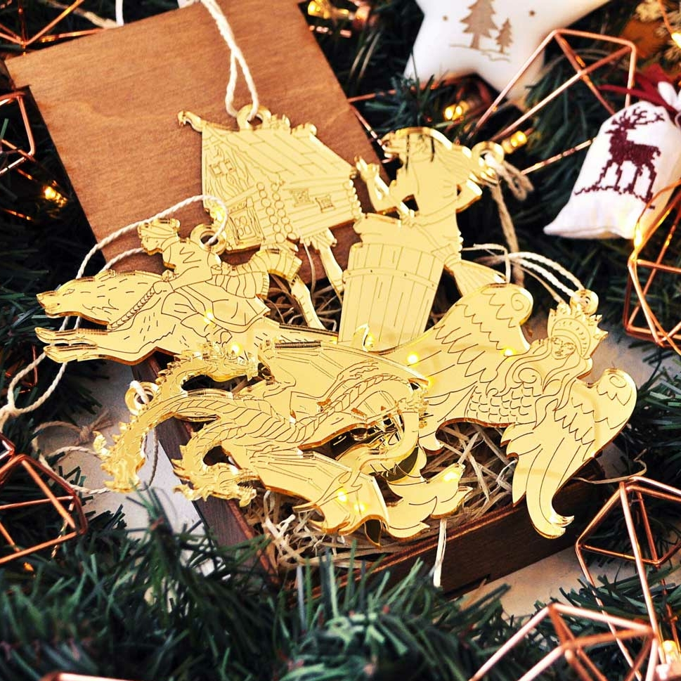 Набор зеркальных ёлочных игрушек Сказка внутри в подарочной коробке - необычный подарок на Новый год 2025