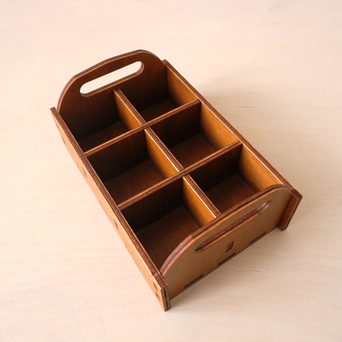 шотница из дерева на 6 шотов с логотипом заказать с доставкой в любой город РФ