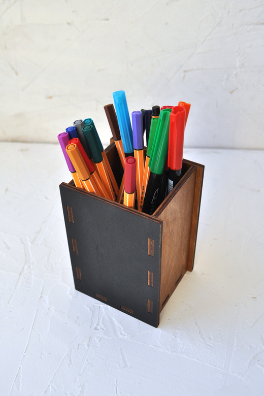 Карандашница с меловой стороной