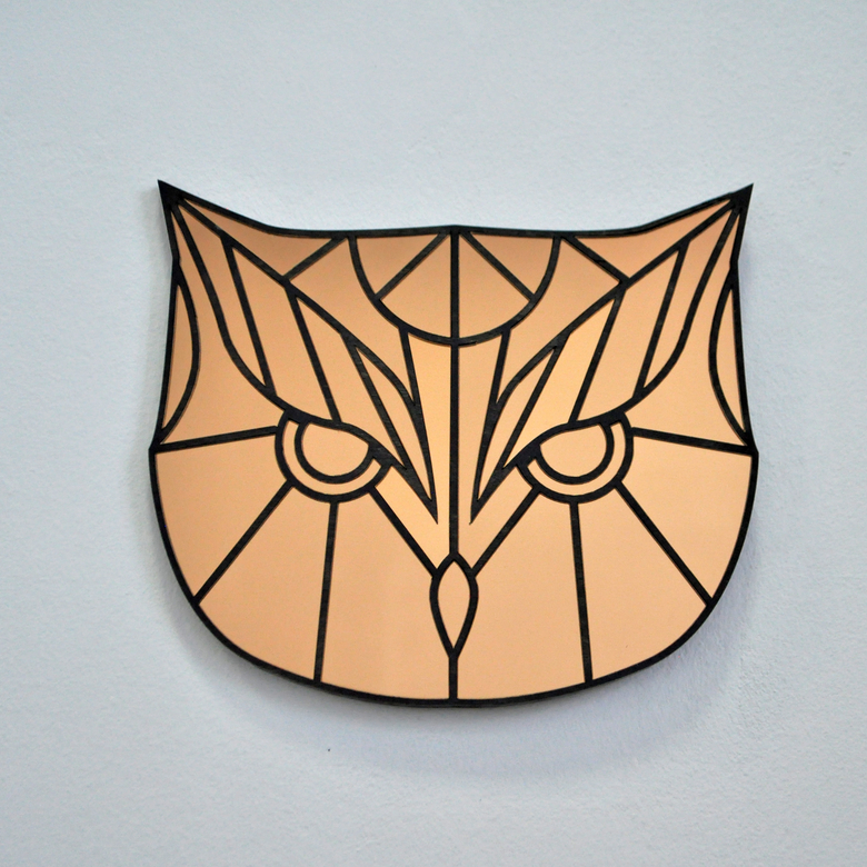 Сова полигональная с секциями - декоративное зеркало из акрила составное в деревянной раме