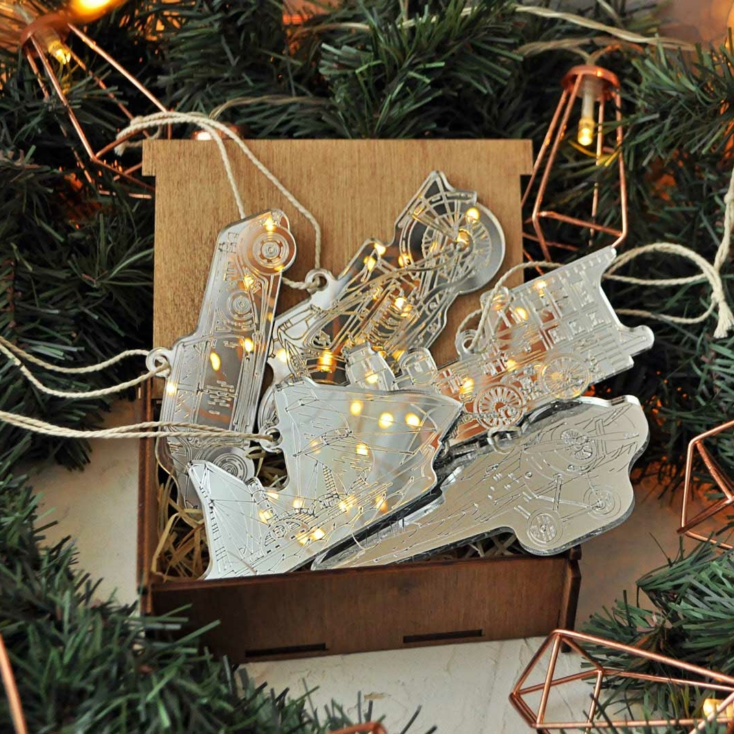 Транспорт подарочный набор зеркальных елочных игрушек ретро тематика в деревянной коробочке