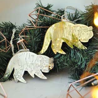 необычная ёлочная игрушка ручной работы зеркальный тигр волшебный подарок для близких и друзей