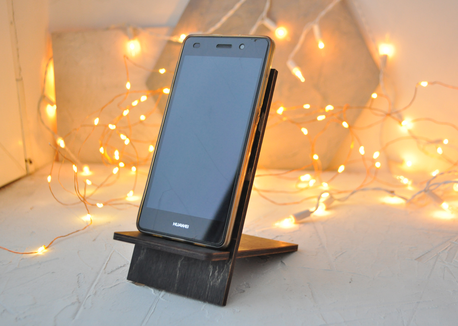 Подставка под телефон "Сибирь"