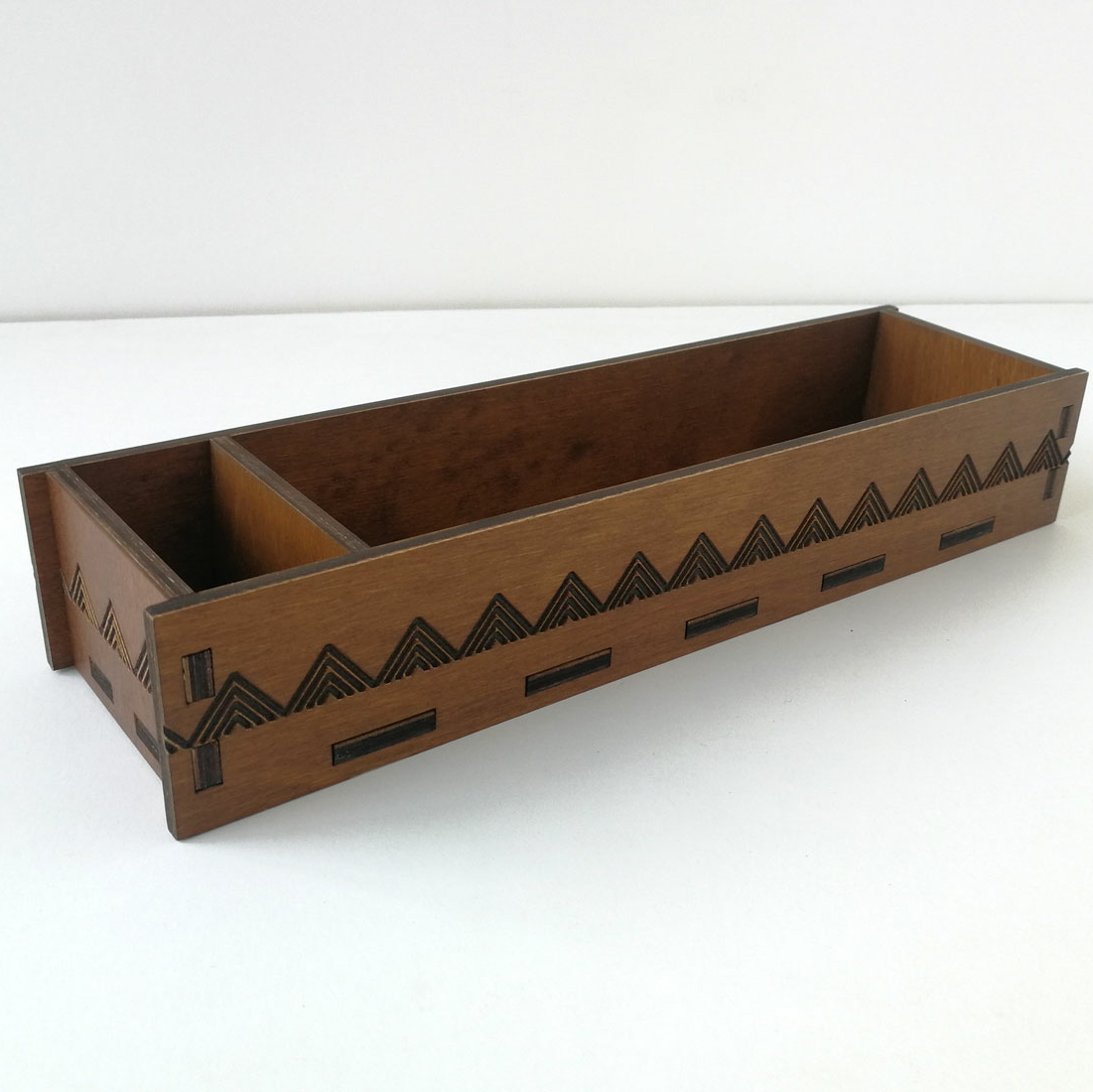 ящик под столовые приборы из дерева на заказ с логотипом