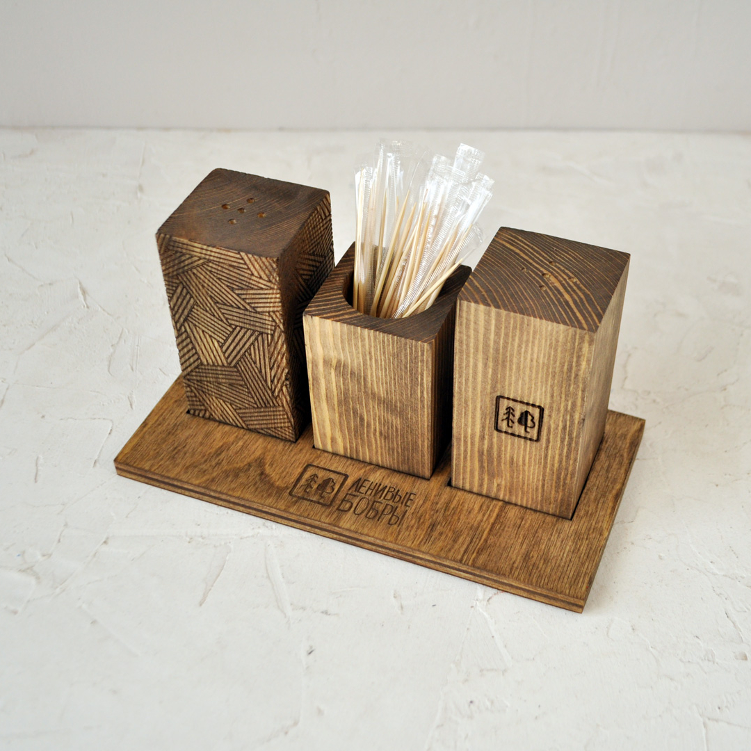 солонка и перечница подставка под зубочистки из массива ясеня с вашим логотипом сделаем на заказ