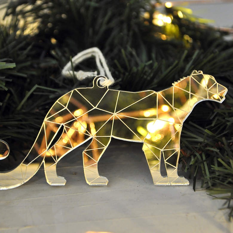 необычная новогодняя ёлочная игрушка снежный барс ирбис - сибирский сувенир на новый год в виде барса