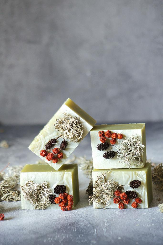 Мыло Лес на мацерате папоротника и мха