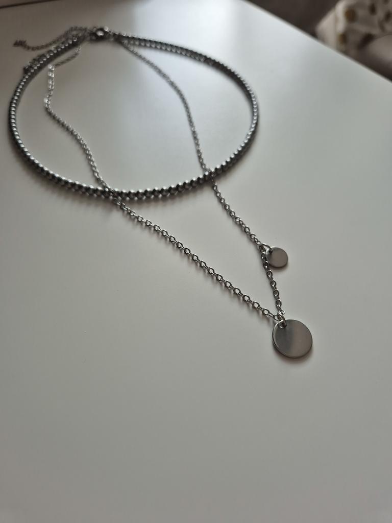 Цепочка Base с монетками