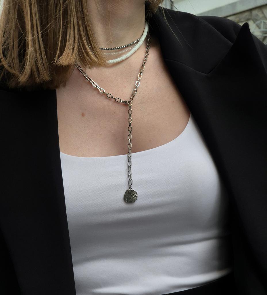 Цепочка-галстук со съемной подвеской Shell