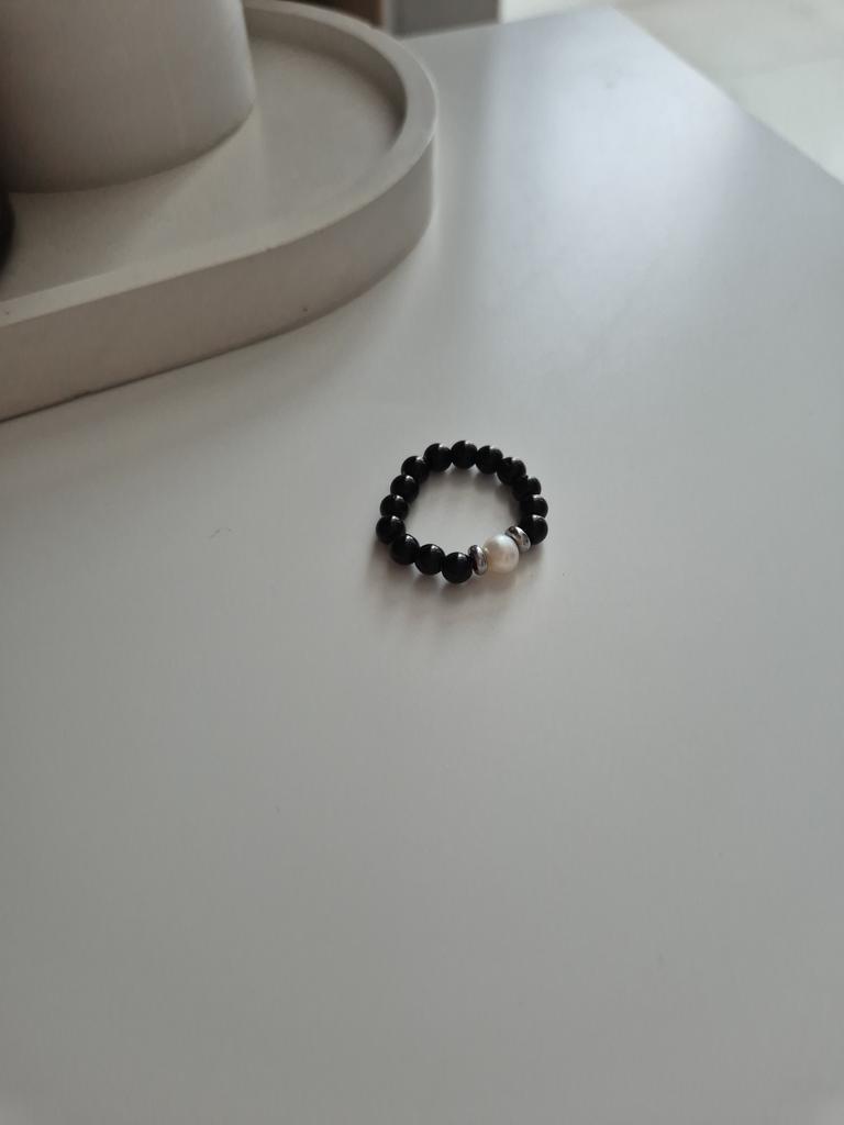 Кольцо Black с жемчужиной