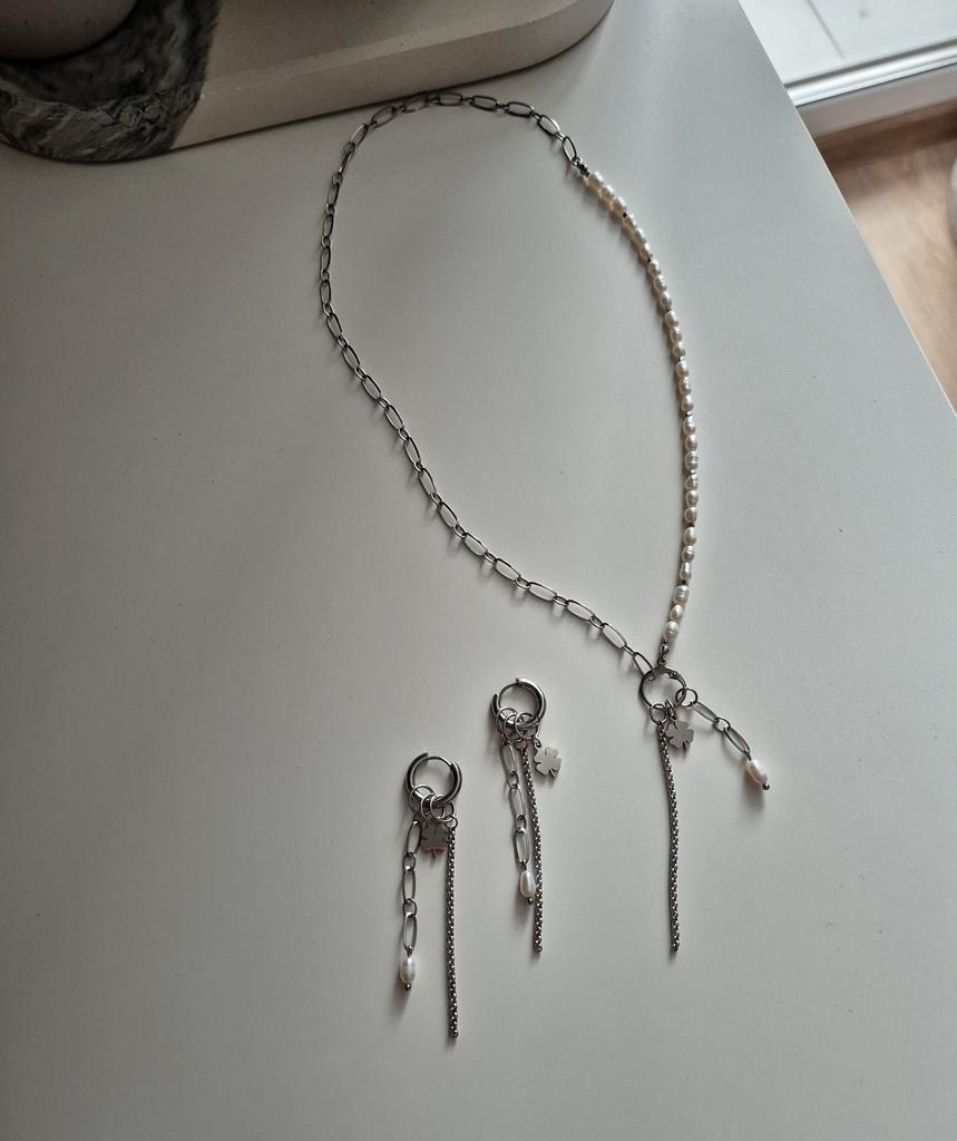 Колье-трансформер с натуральным жемчугом Airy clover