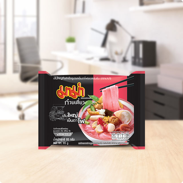 Рисовая лапша МАМА с острым соусом и розовым бульоном Йентафо (Instant Flat Noodles Yentafo Sauce Extreme Flavour)