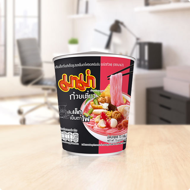 Рисовая лапша МАМА в стакане с острым соусом и розовым бульоном Йентафо (Cup Instant Rice Noodles Yentafo Sauce Extreme Flavour)