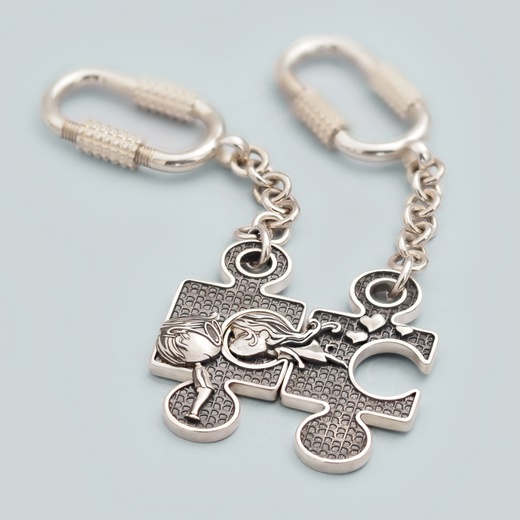 Брелок-пазл  "Поцелуй"