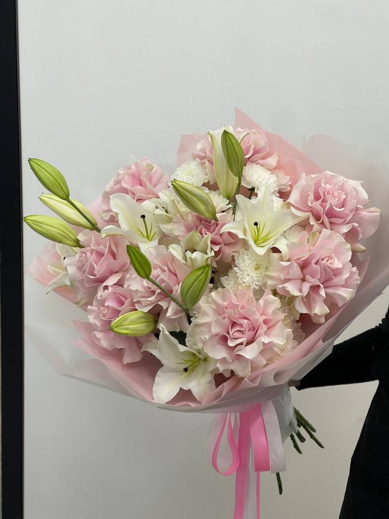 Дуобукет с француской розой и лилией