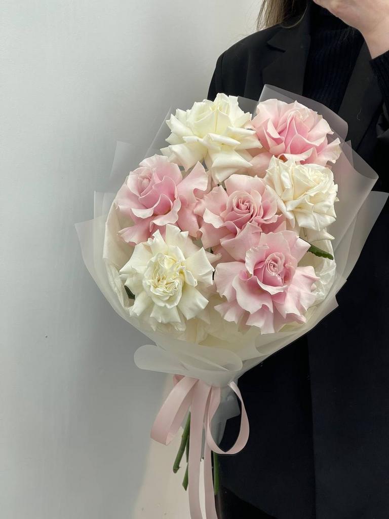 монобукет из 7 французских роз