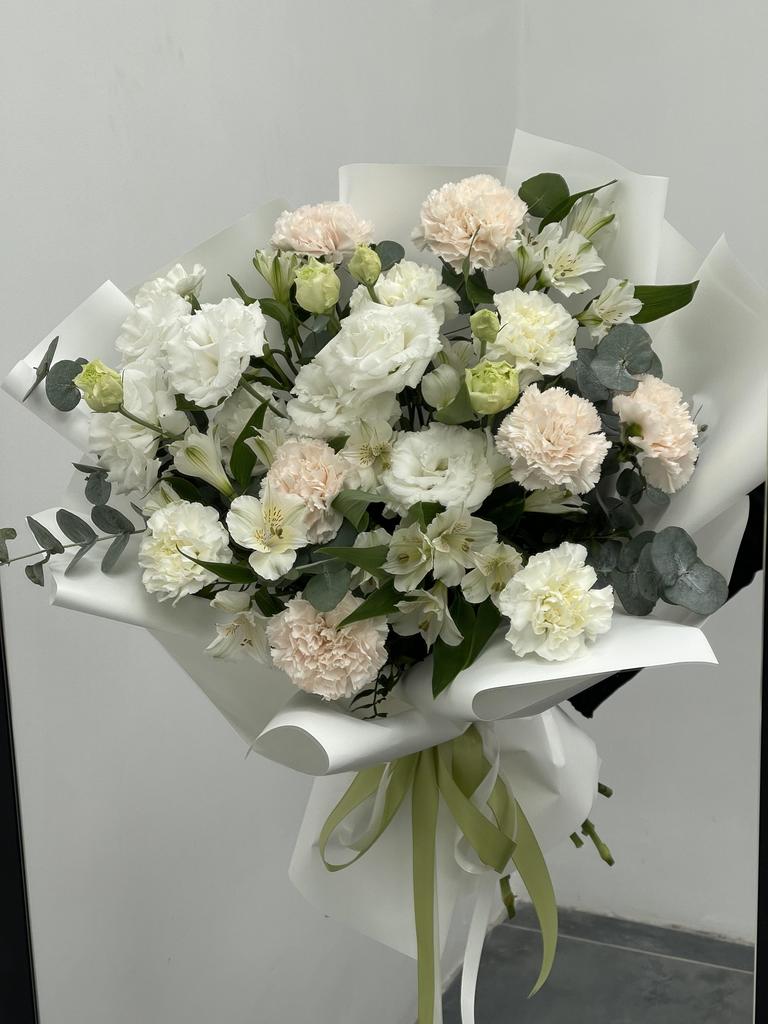 Авторский букет № 5765