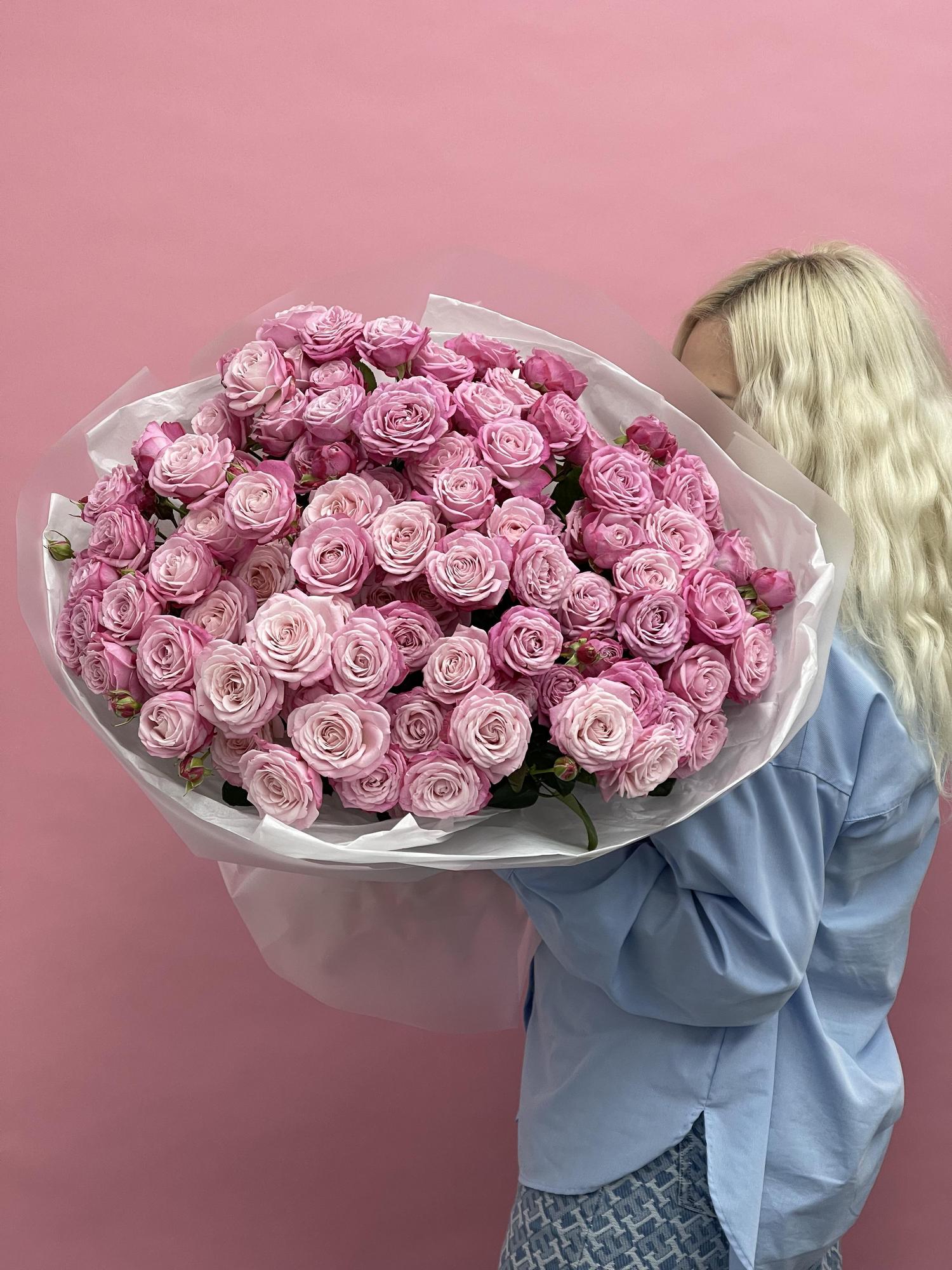 Монобукет из кустовой розы