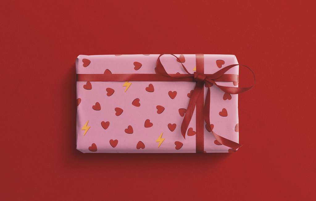 Упаковочная бумага Hearts&Lightnings