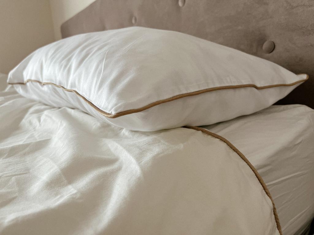 Комплект Бежевый кант