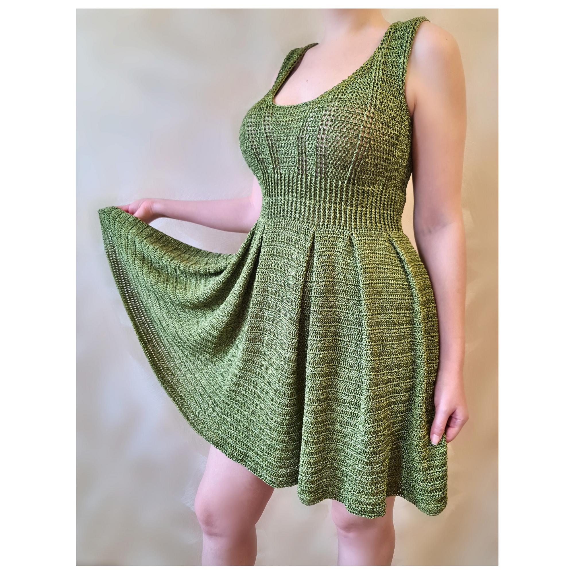 Мастер-Класс по вязанию крючком сарафана "Школьница"