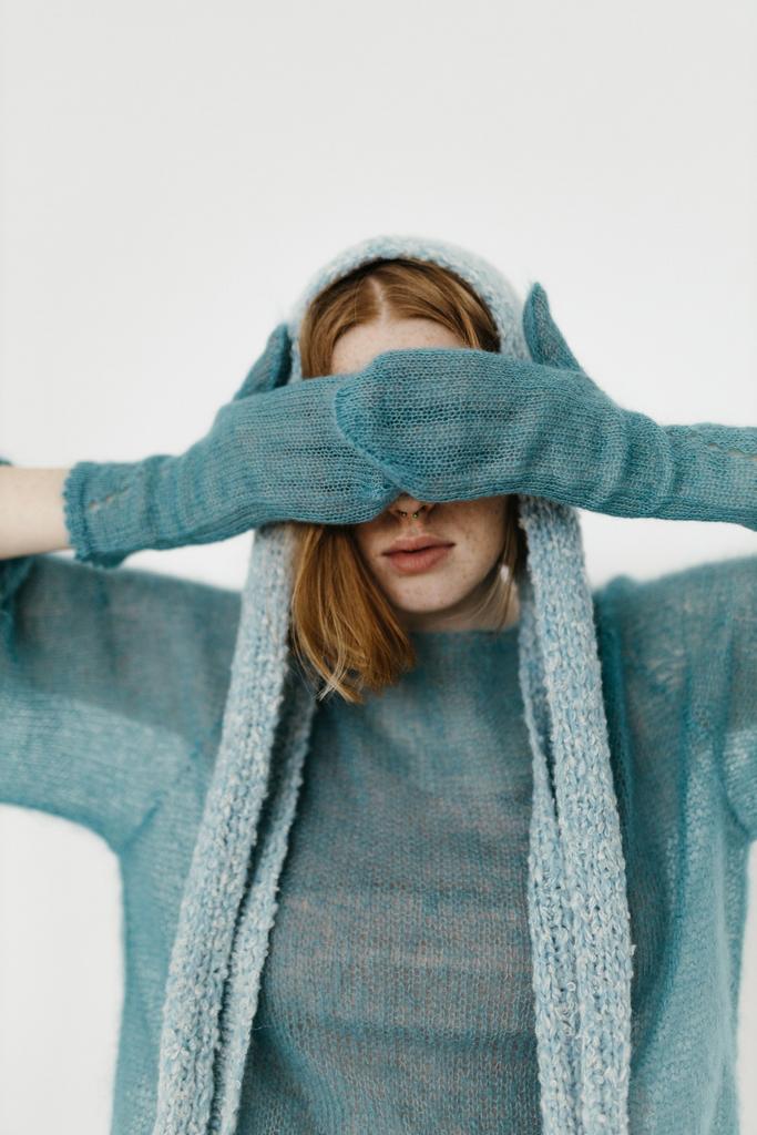 Варежки из мохера