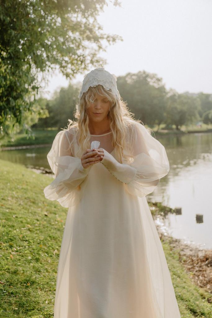 Платье из органзы молочное/Milk organza dress