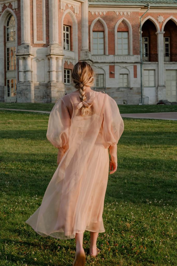 Платье из органзы пудрово-розовое /Powder organza dress