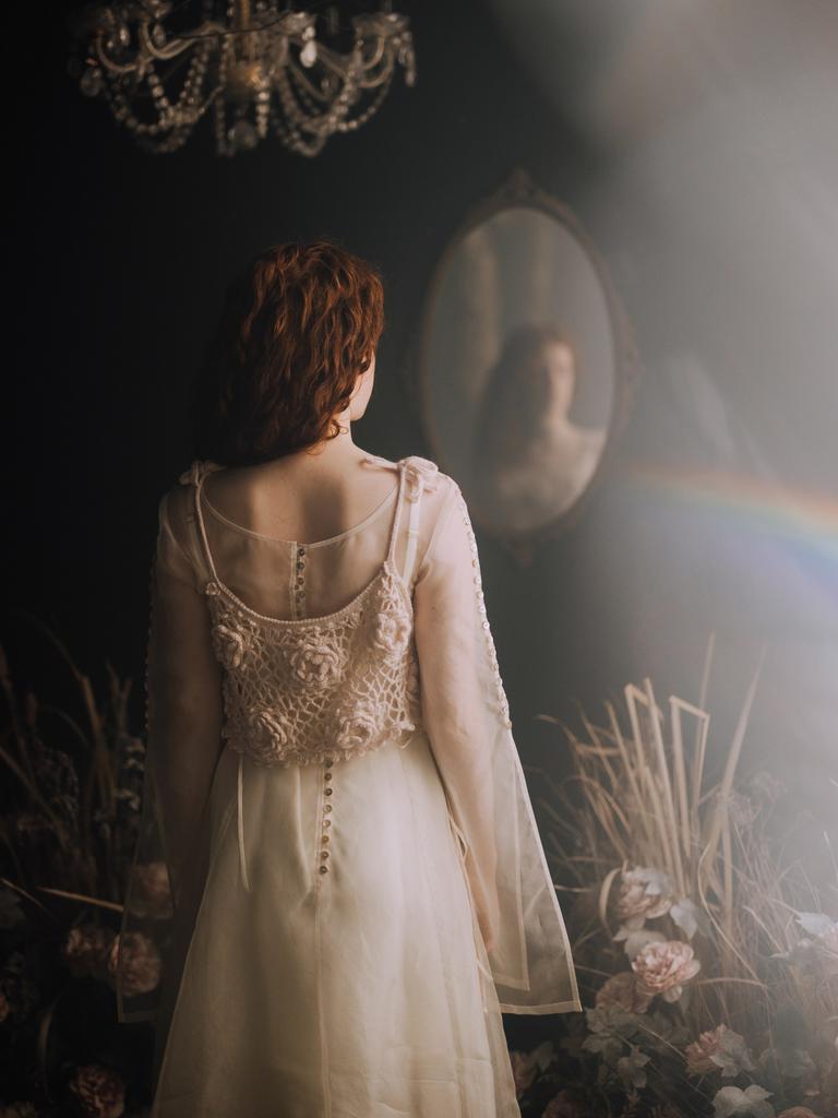 Кружевная манишка “Розы”