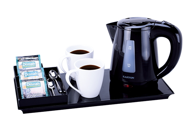 Чайная станция, пластик, черный/белый, 395*185*20  Объем: 0,8 литра Мощность: 1200W
