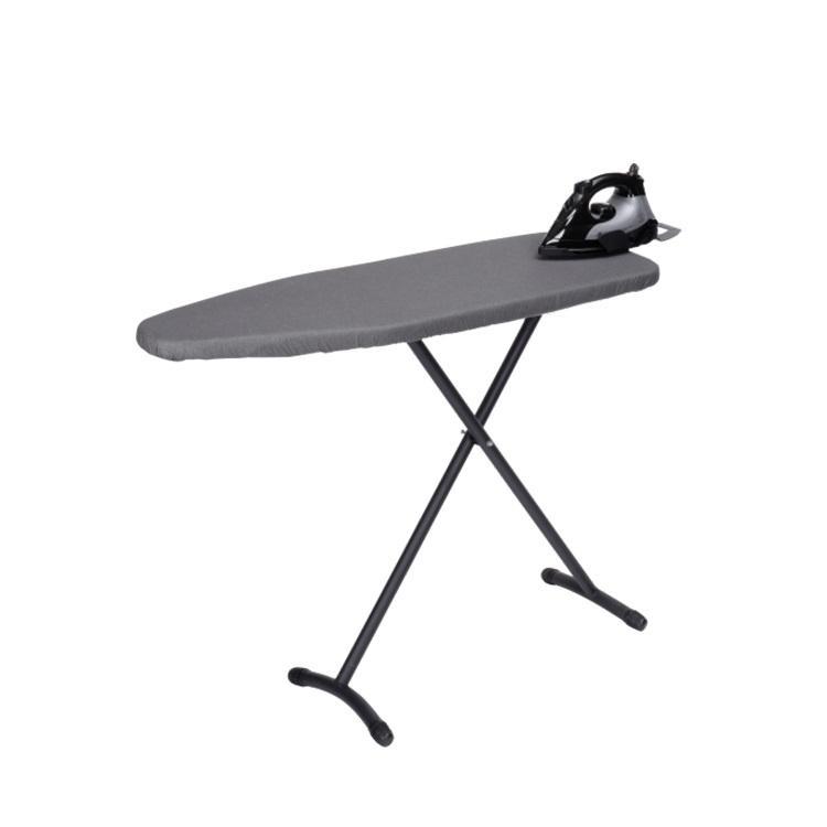 Гладильный центр Easton, размер доски: 1120*330 мм.  Утюг: 2000W