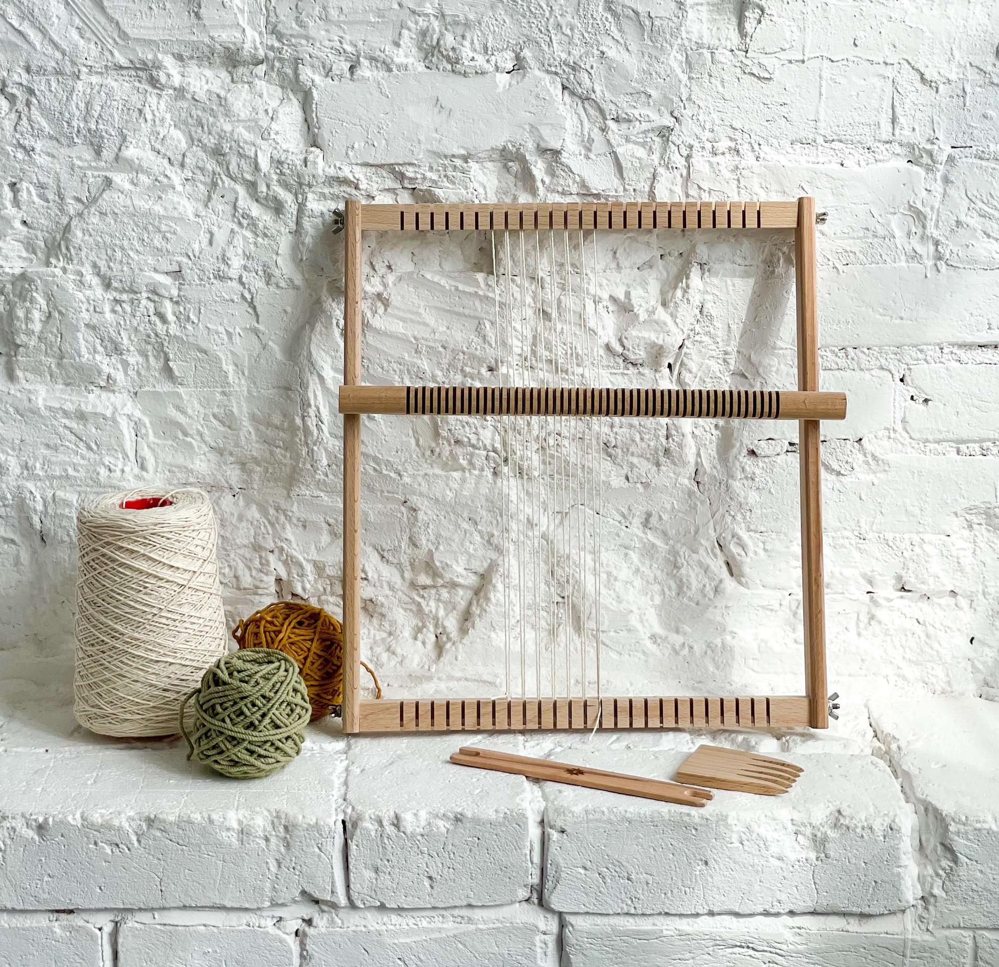 Ткацкая рама с инструментами, в льняном мешке. Рабочая область 37*27см
