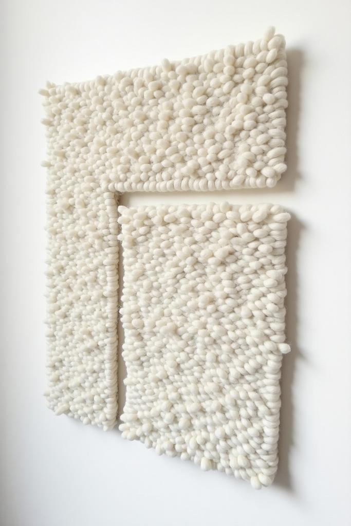 Тканое панно "Части"