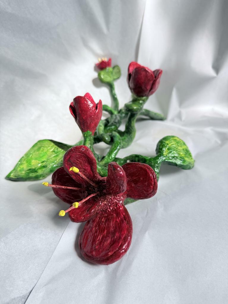 F005