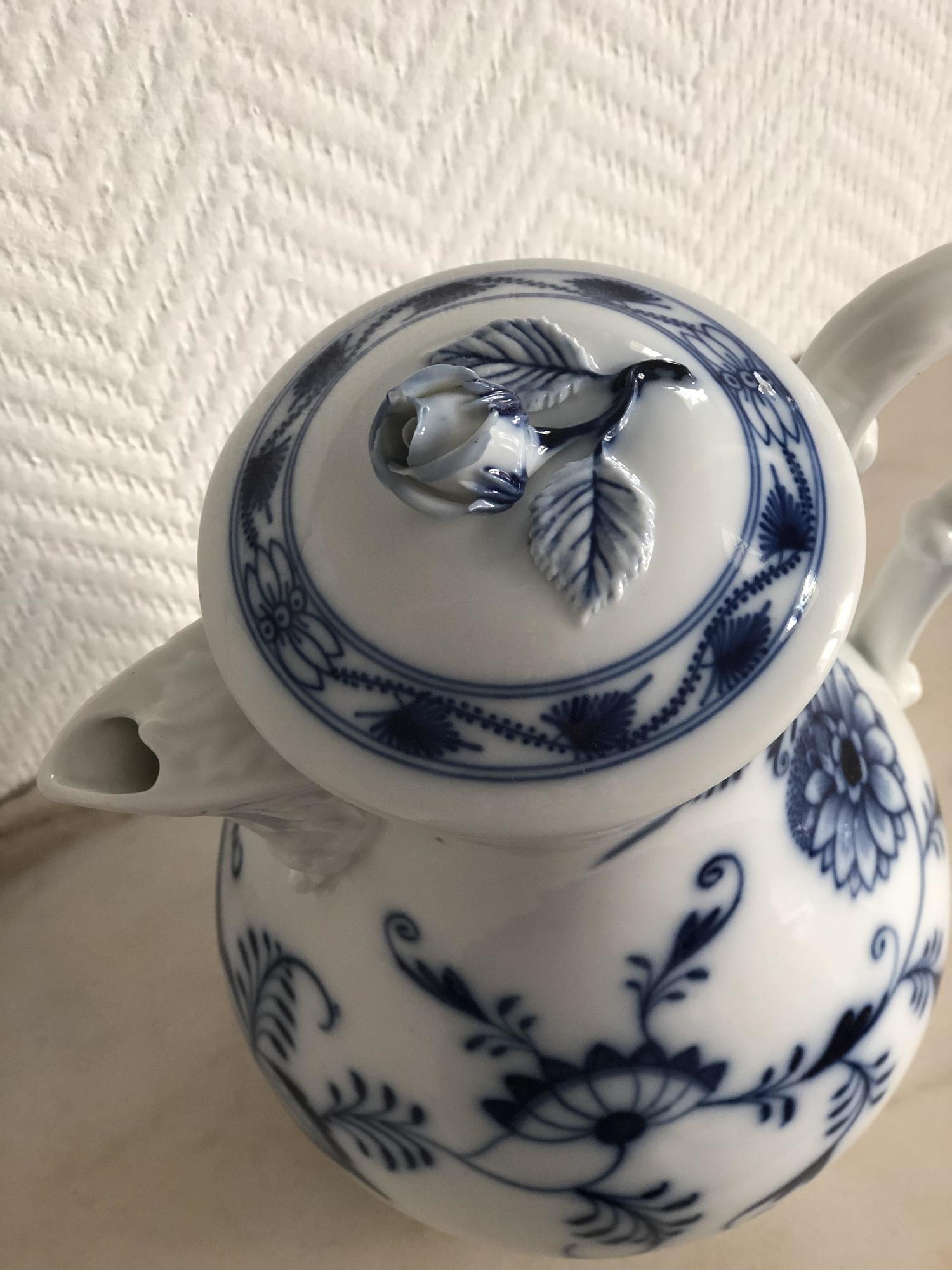 Кофейник с розой/фарфор Meissen Германия антиквариат