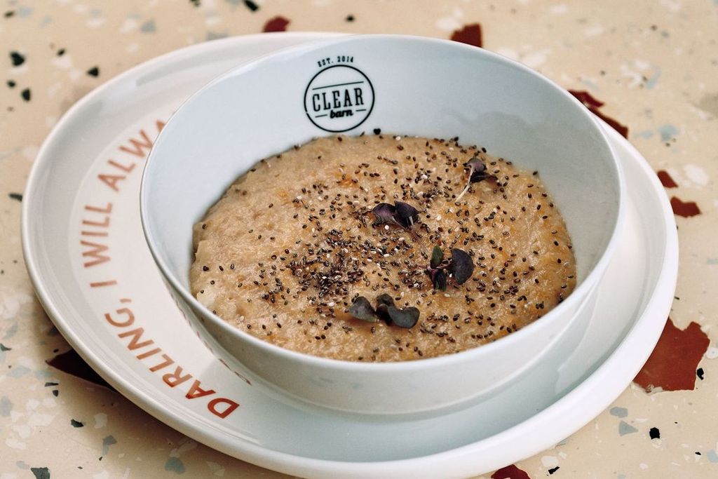 рисовая каша с семенами чиа и кокосовым сахаром