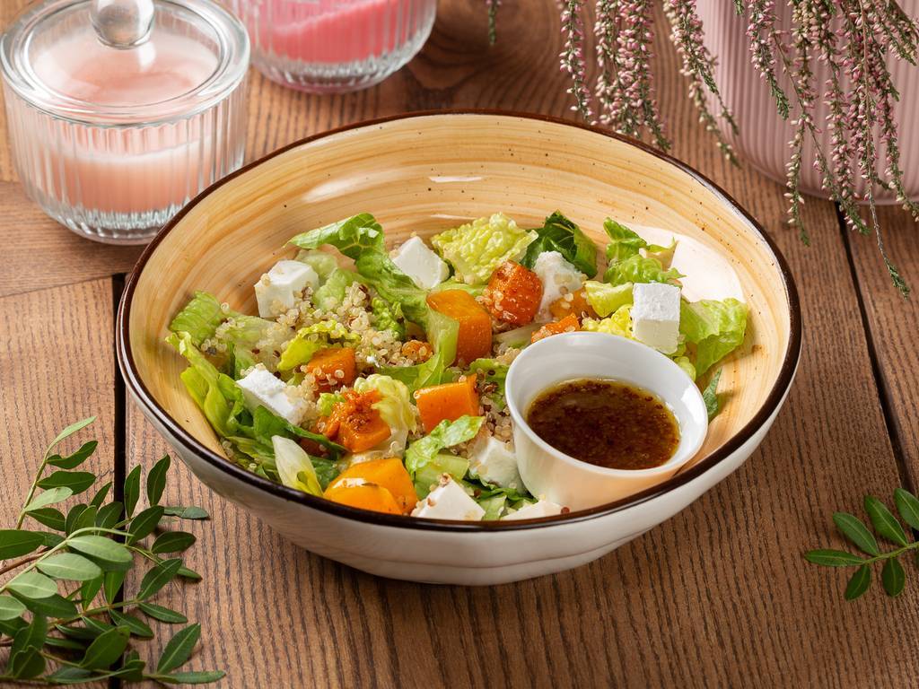 салат с тыквой и киноа