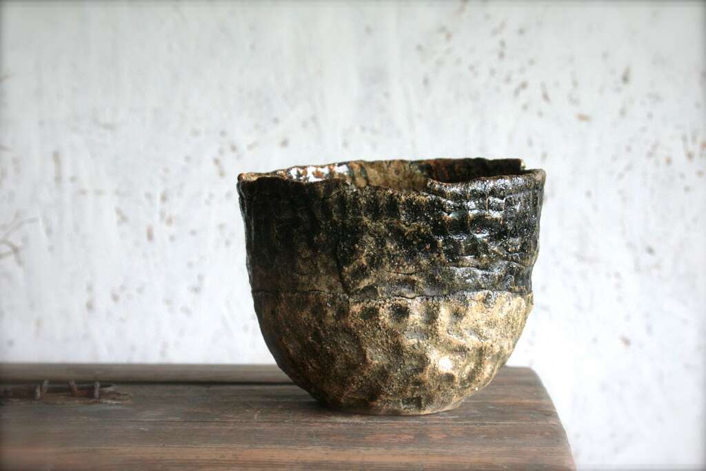 River Stone vase