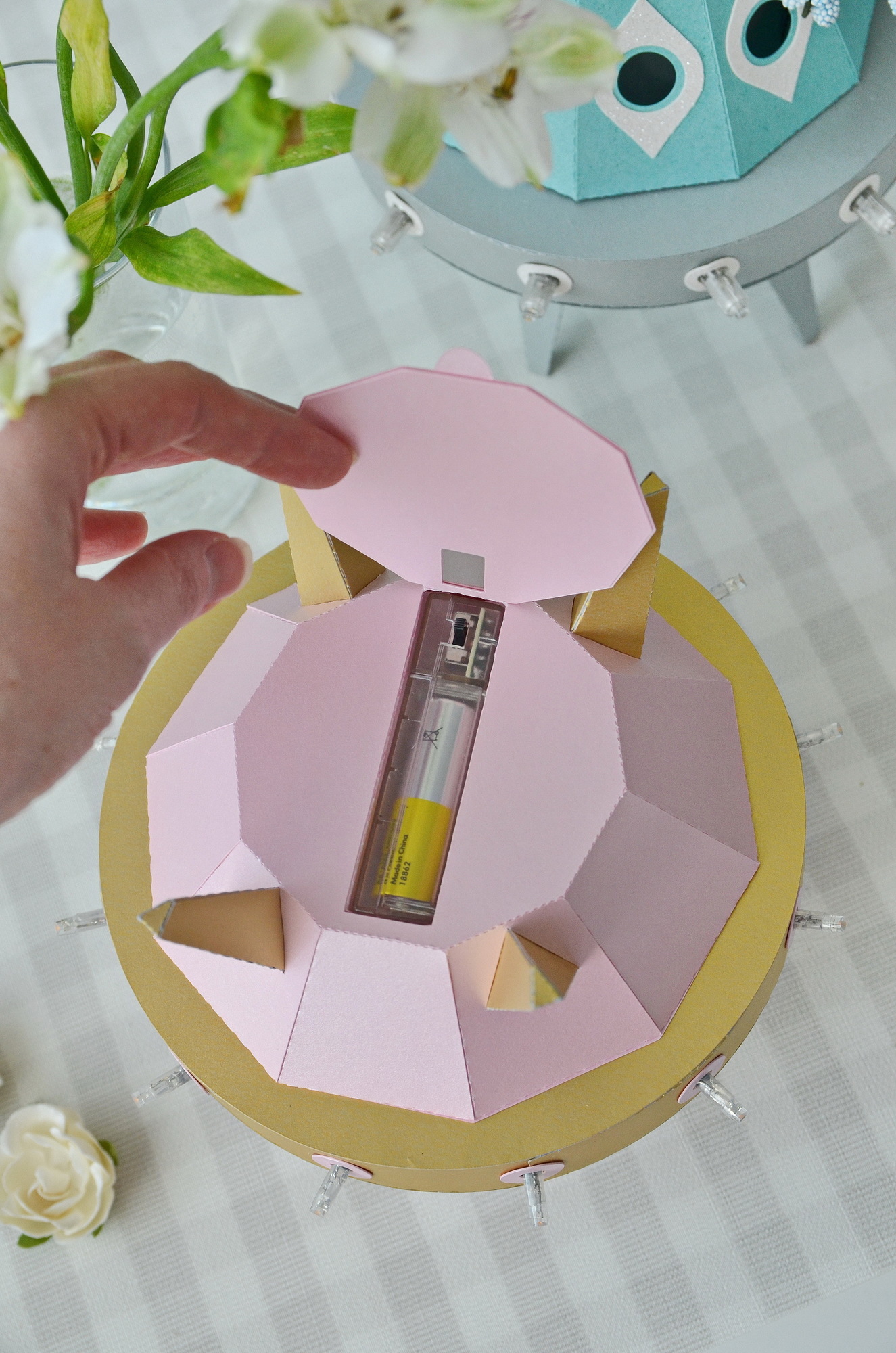 Летающая тарелка