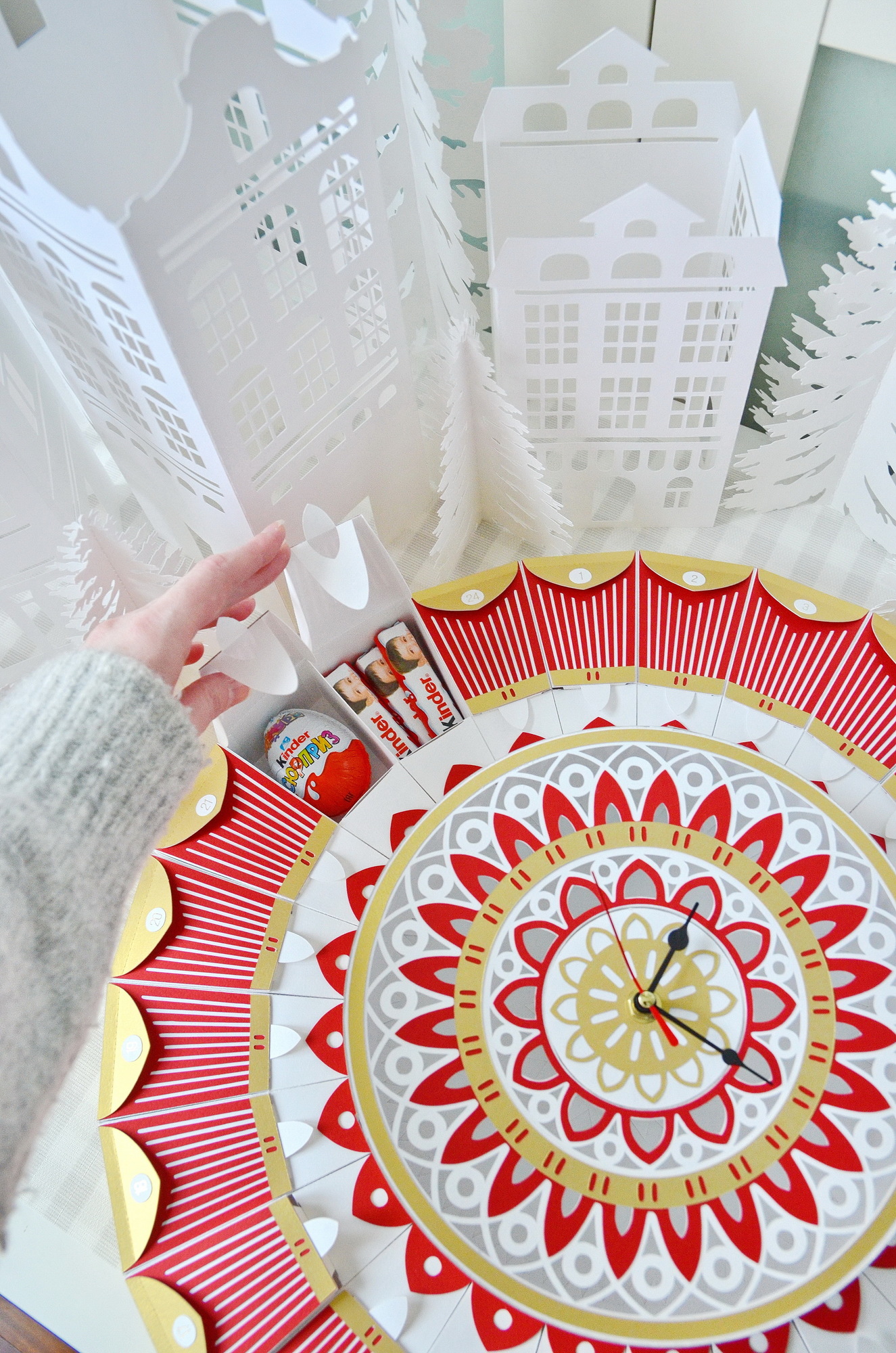 Адвент календарь Часы