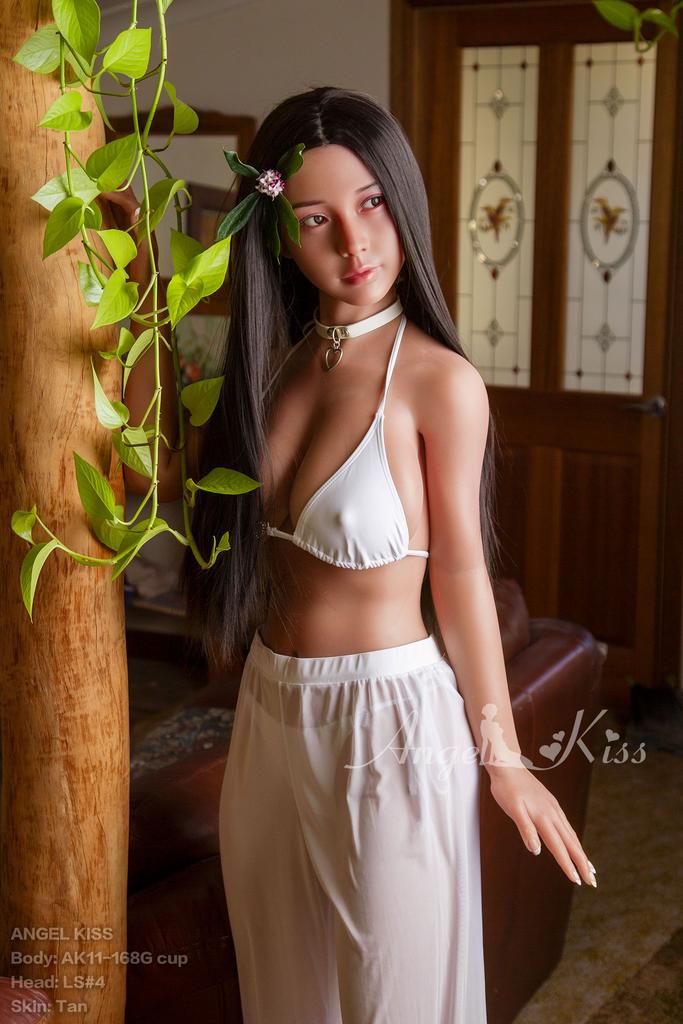 Realistic Silicone / TPE Angel kiss sex doll  168 cm - Anna