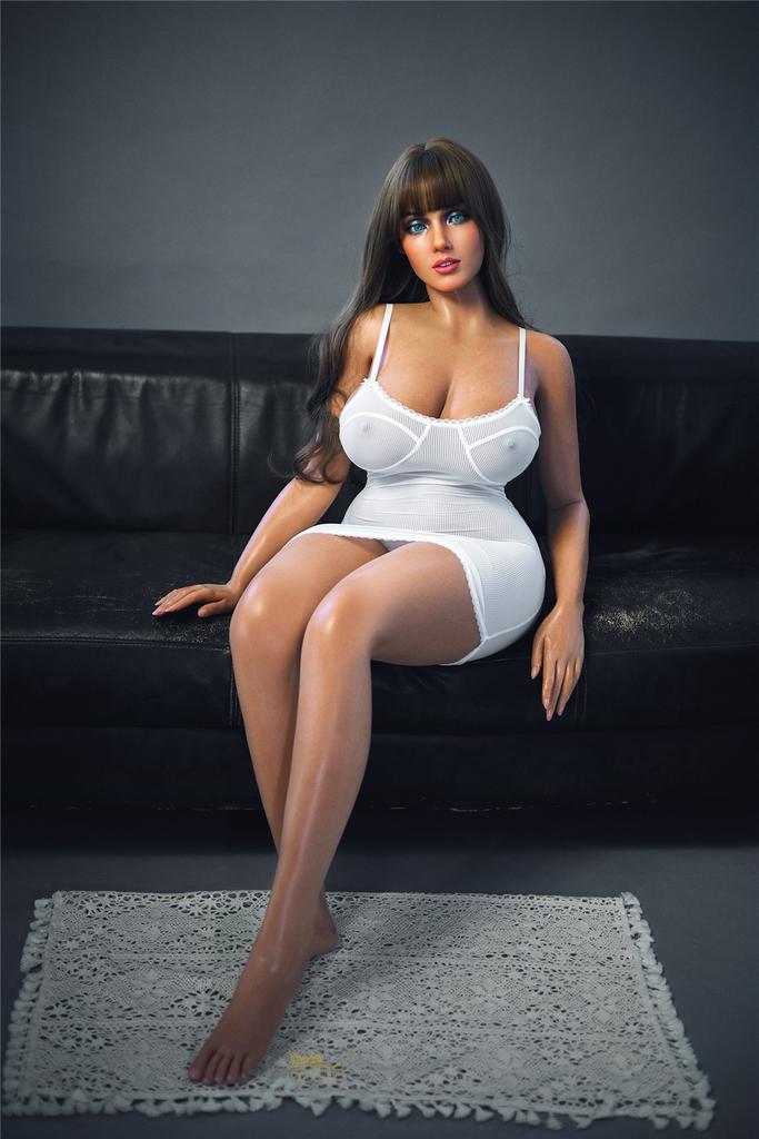 Realistic Silicone / TPE sex doll irontech doll 162 cm - batilda