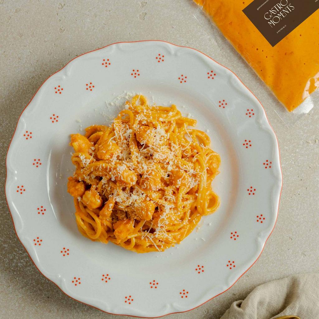 Бомбочка для пасты с креветками в томатном соусе, 180 гр